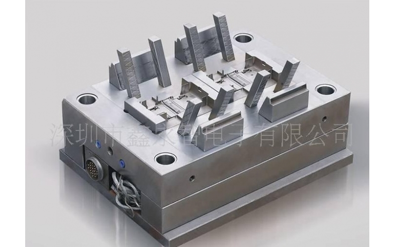 買設備還是買房？深圳市模具廠的困境