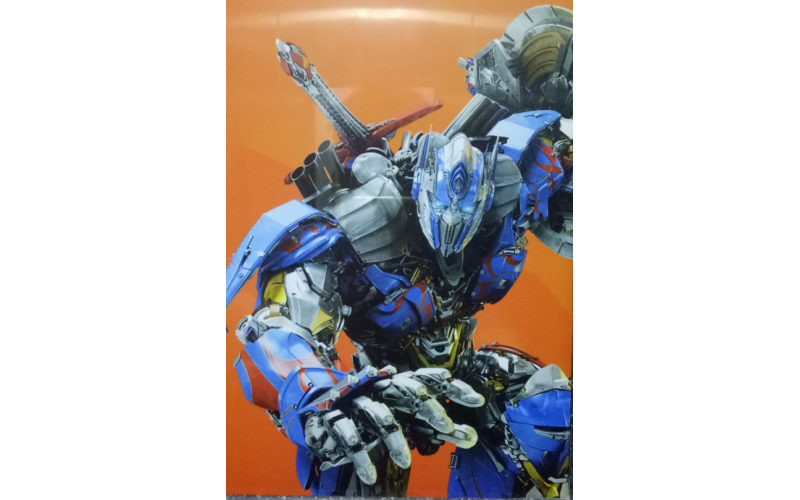 高達是日本的， 變形金剛是美國的， 中國有什么？ 模具廠努力啊 ！